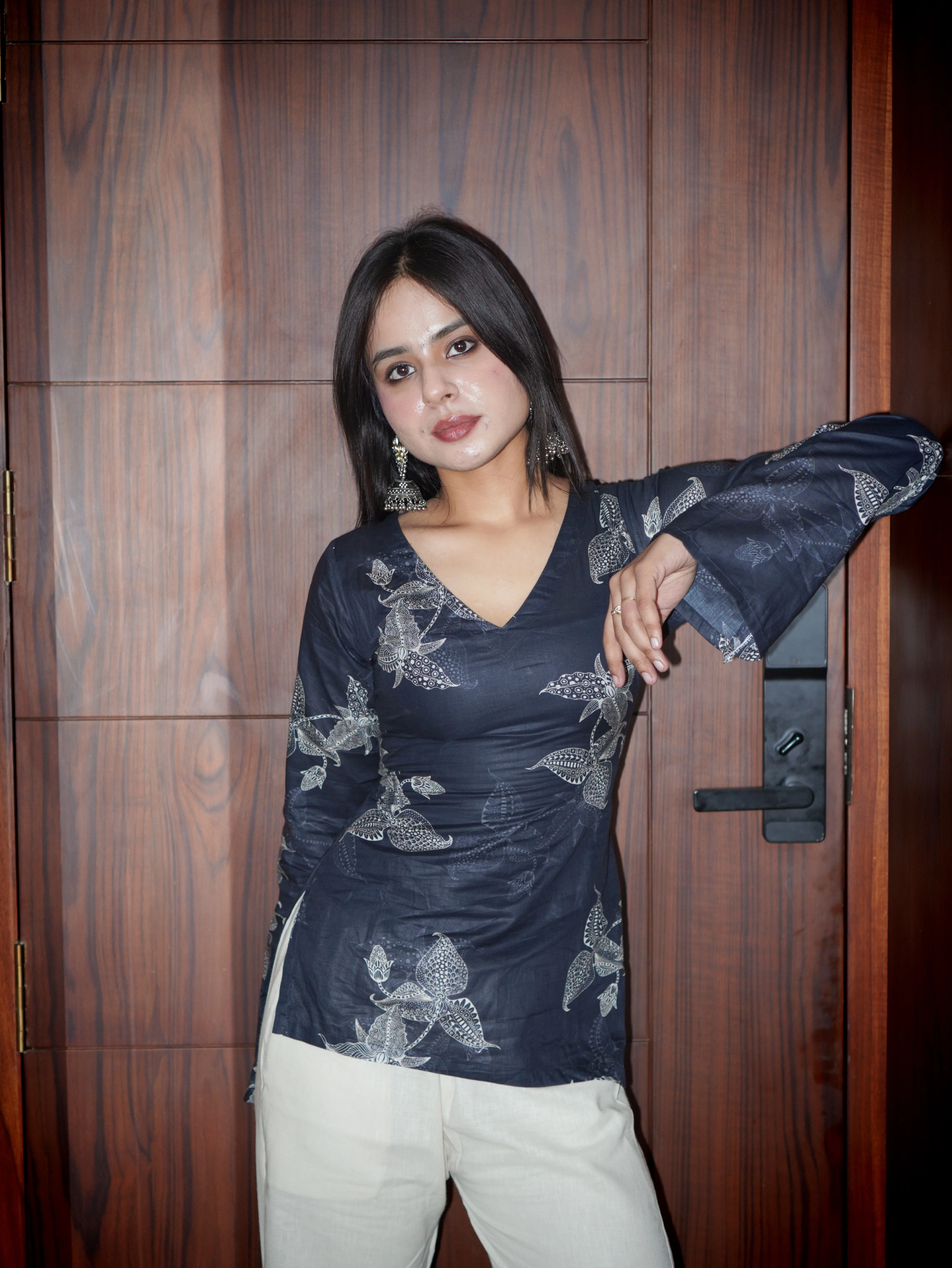 Aisha Bell Sleeve Corset Kurti - Image 2