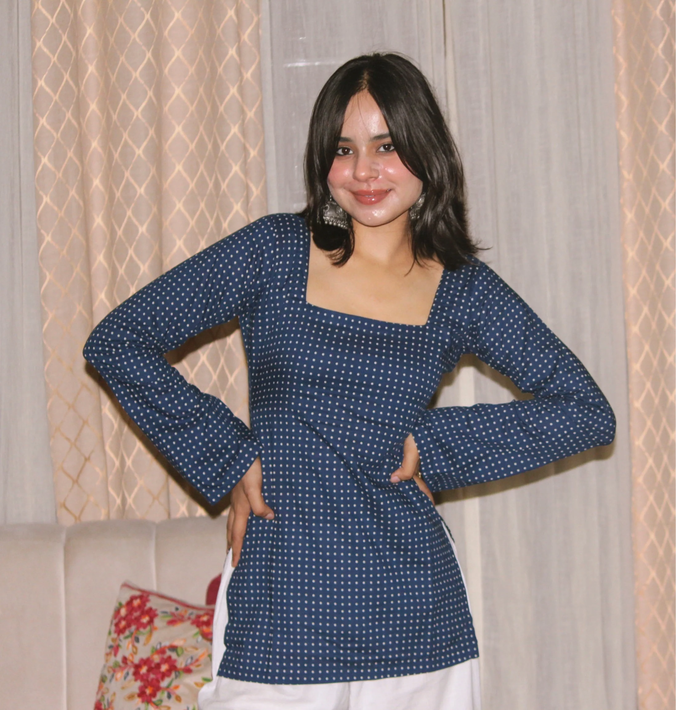 BINDU DEEP BACK KURTI