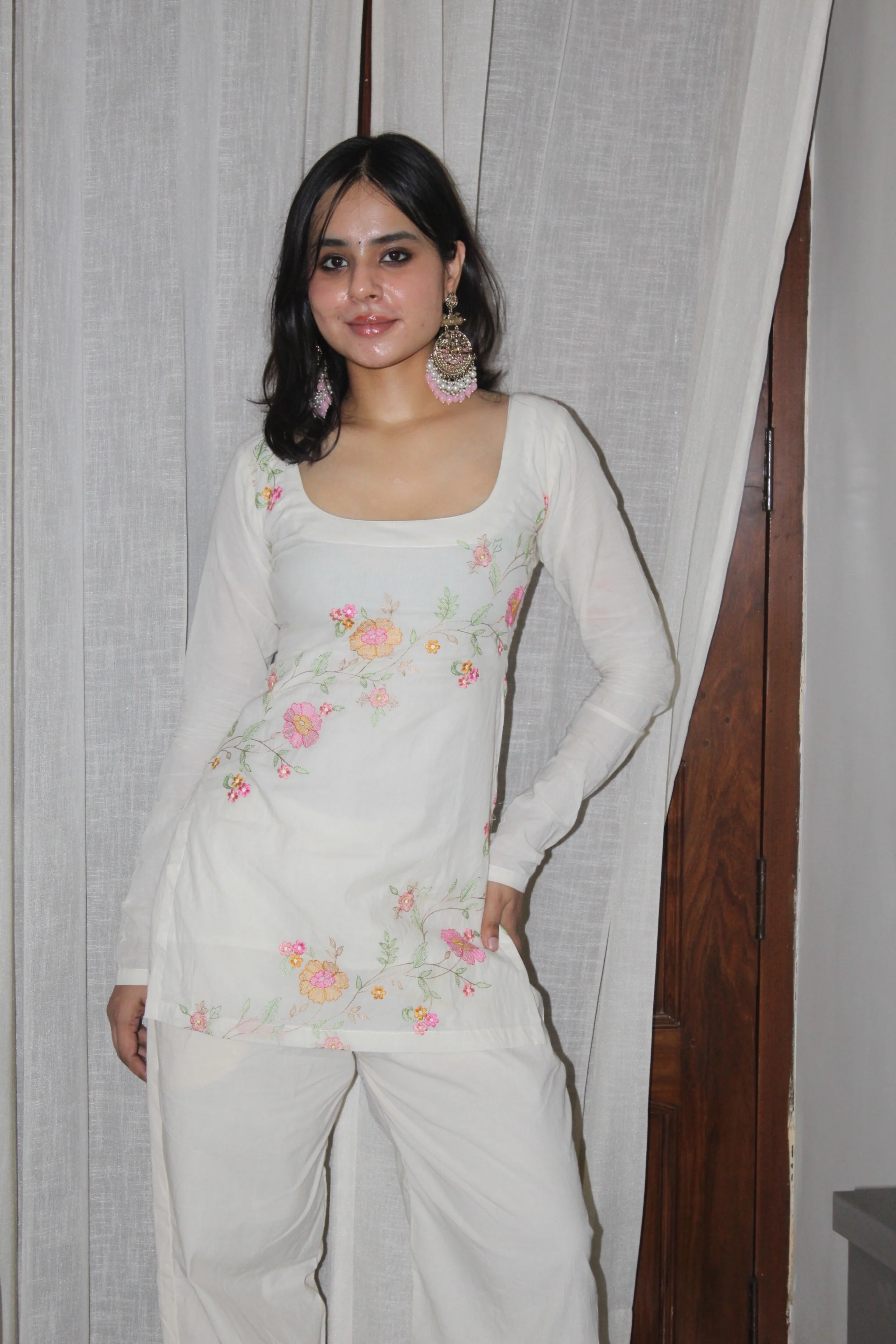 ESHA DEEP BACK KURTI