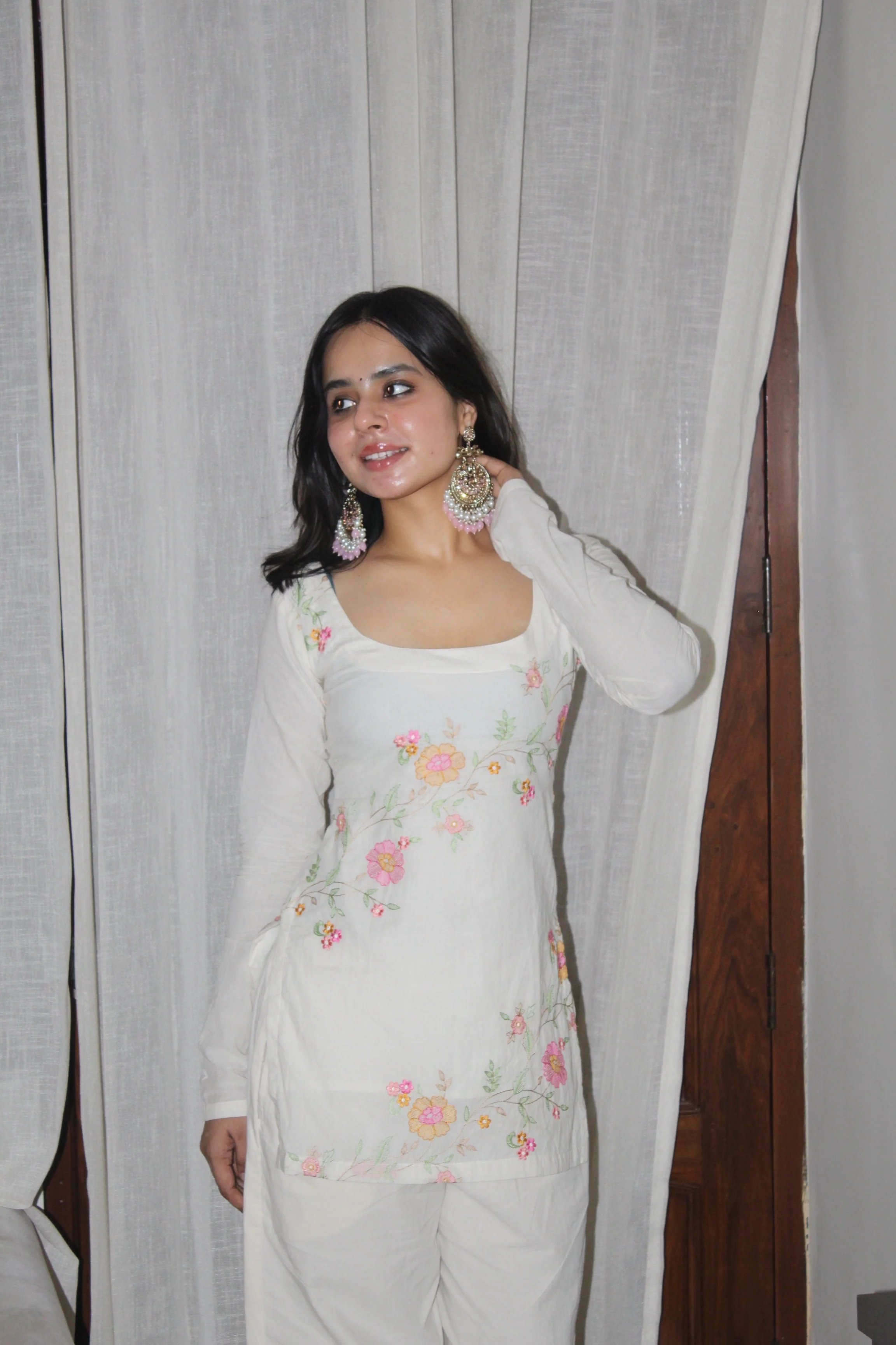 ESHA DEEP BACK KURTI - Image 2