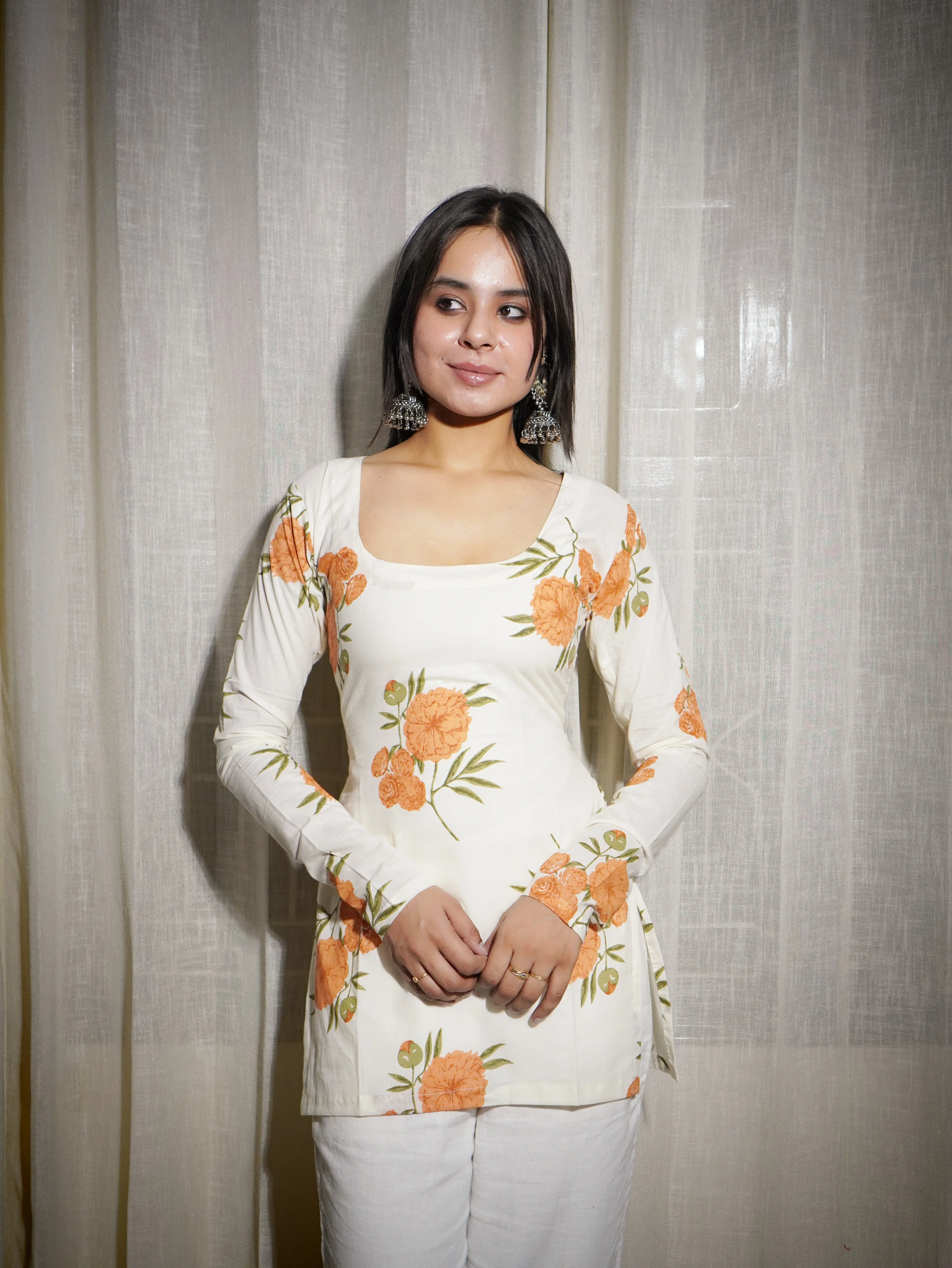 EVAYA FULL SLEEVED CORSET BACK KURTI - Image 2