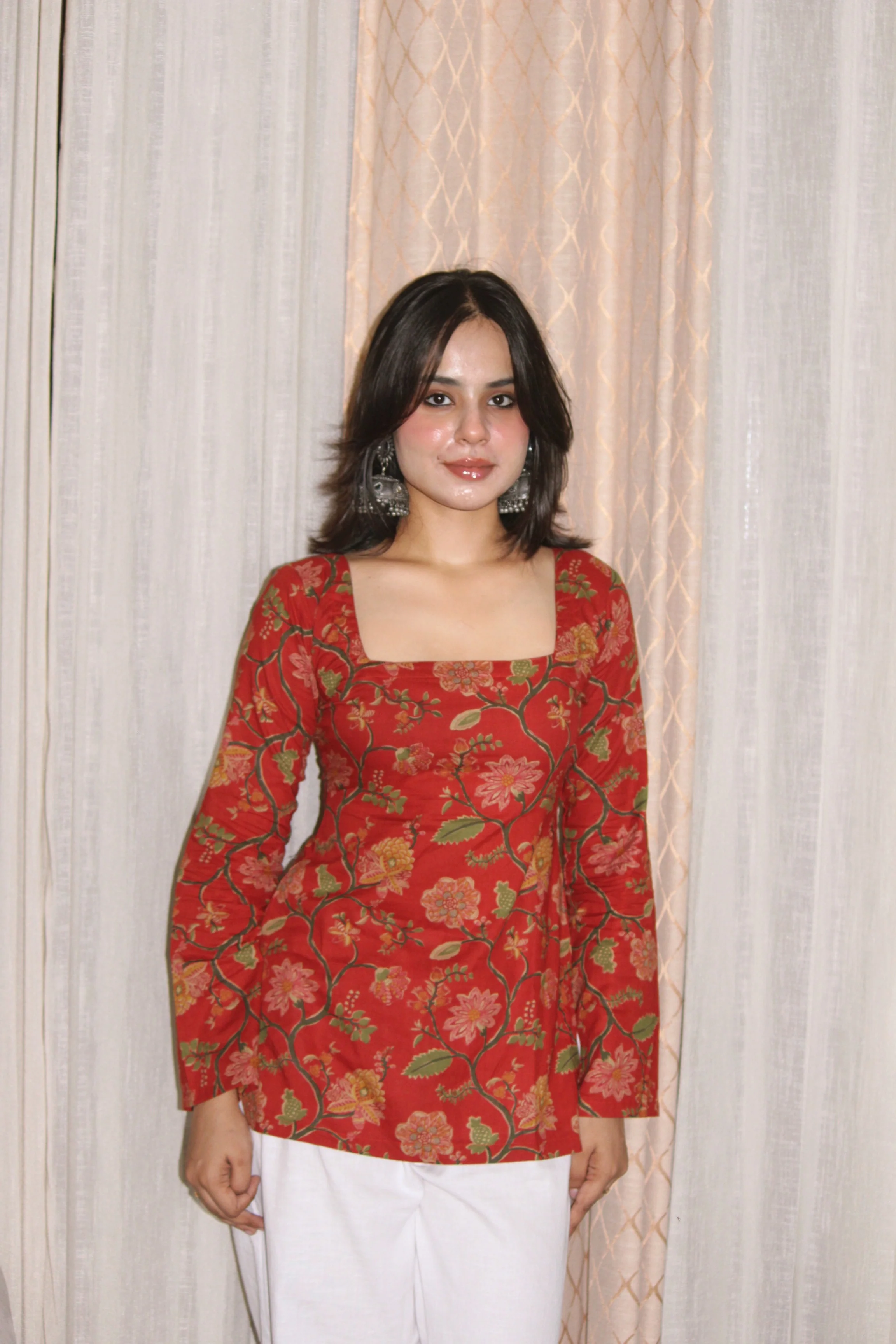 GUL DEEP BACK KURTI