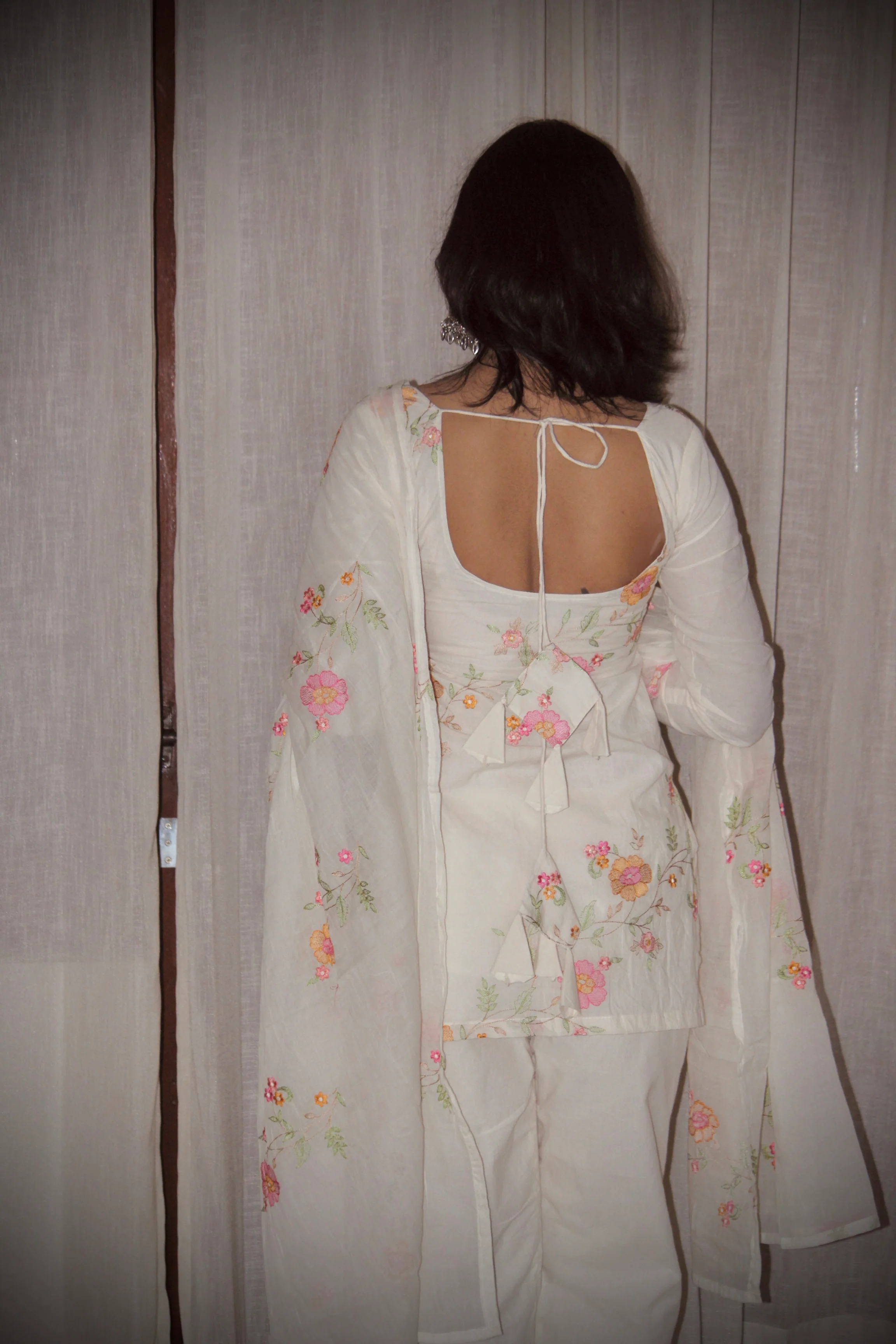 Khawaab kurti Pant Dupatta Set - Image 10