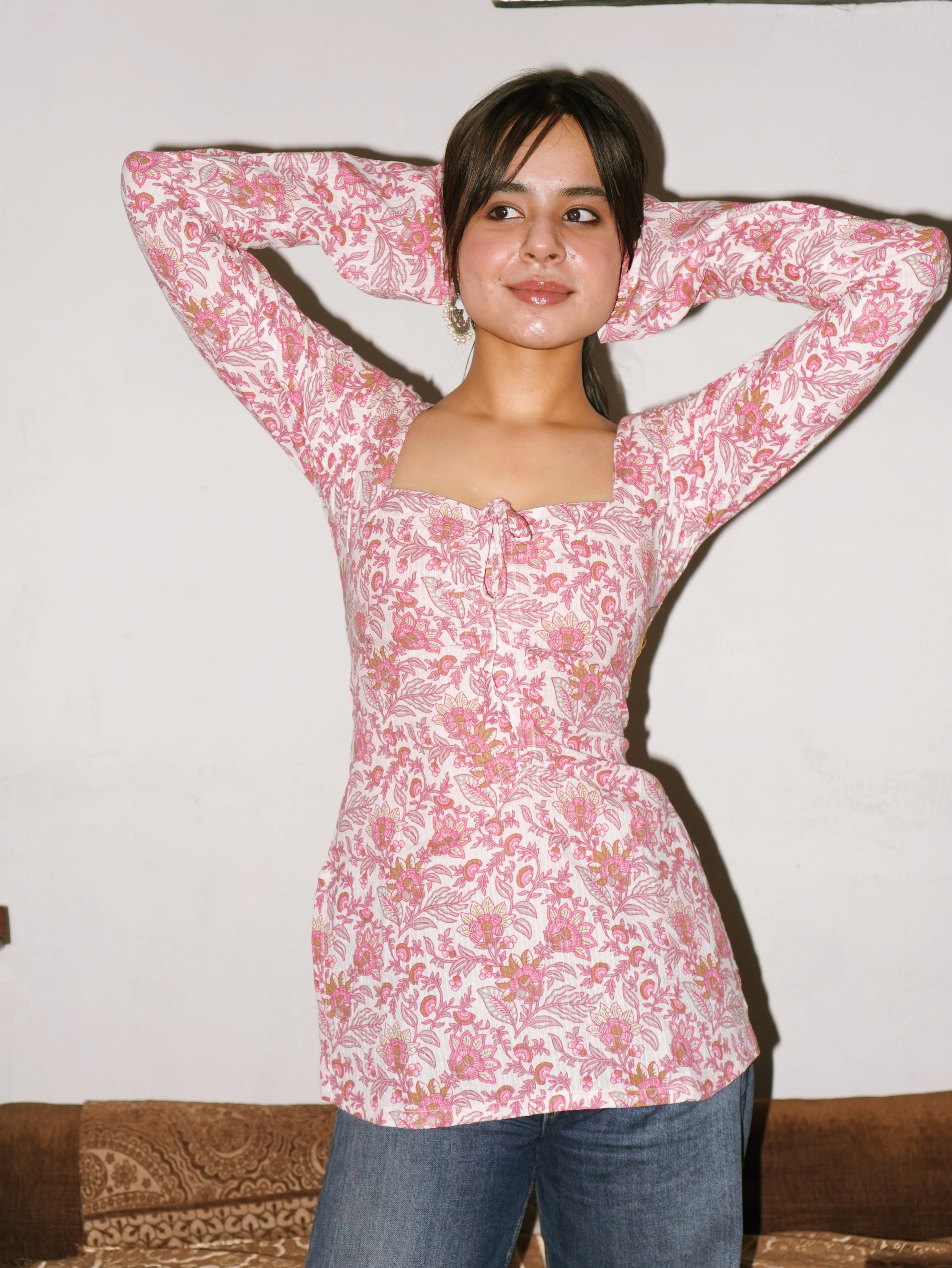 Lily Bell Sleeved Corset Back Kurti - Image 4