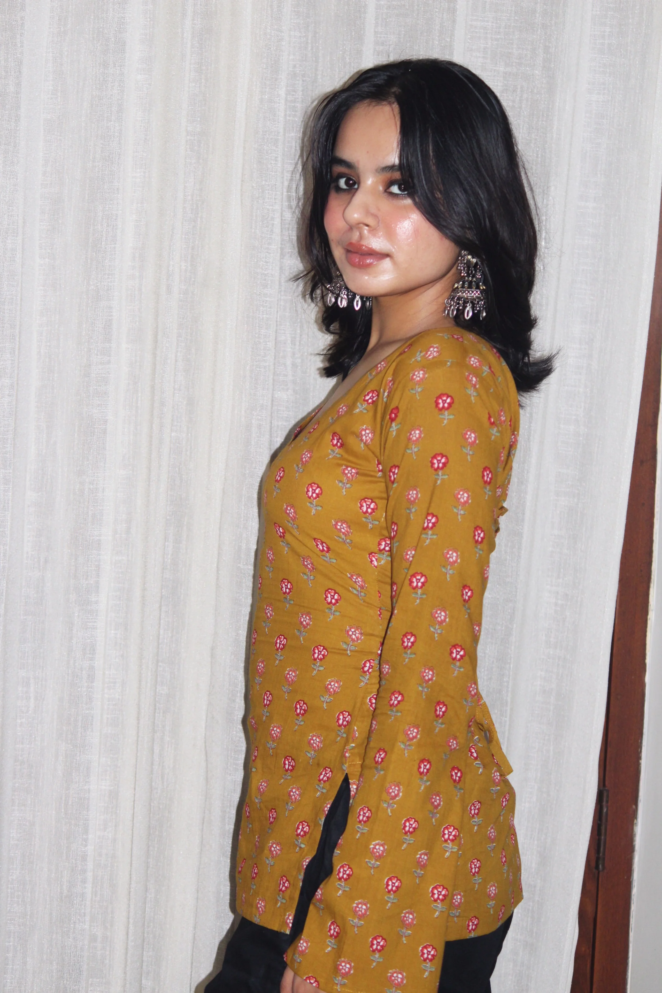 RAASHA BELL SLEEVE KURTI - Image 2