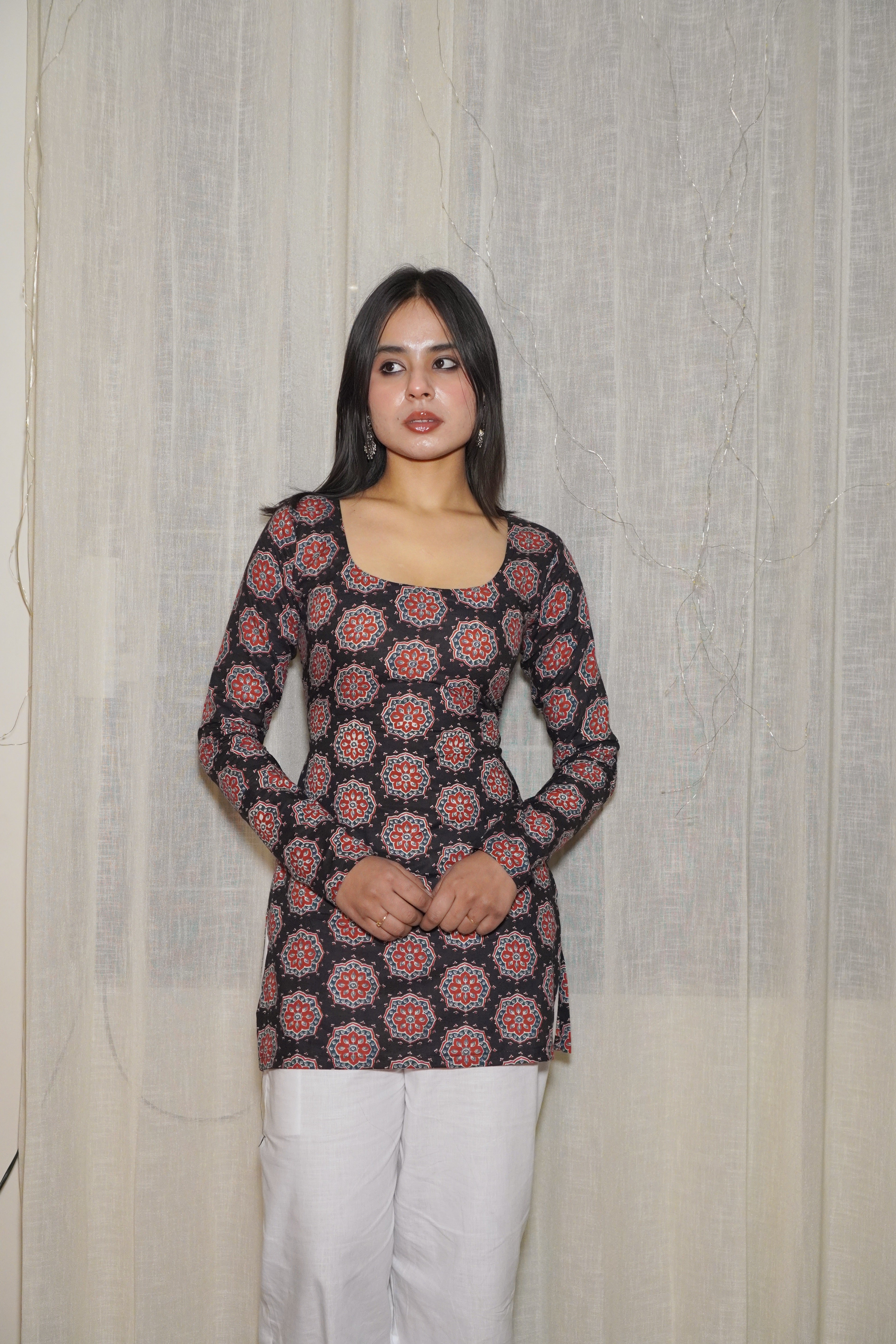 RIVAZ FULL SLEEVE KURTI