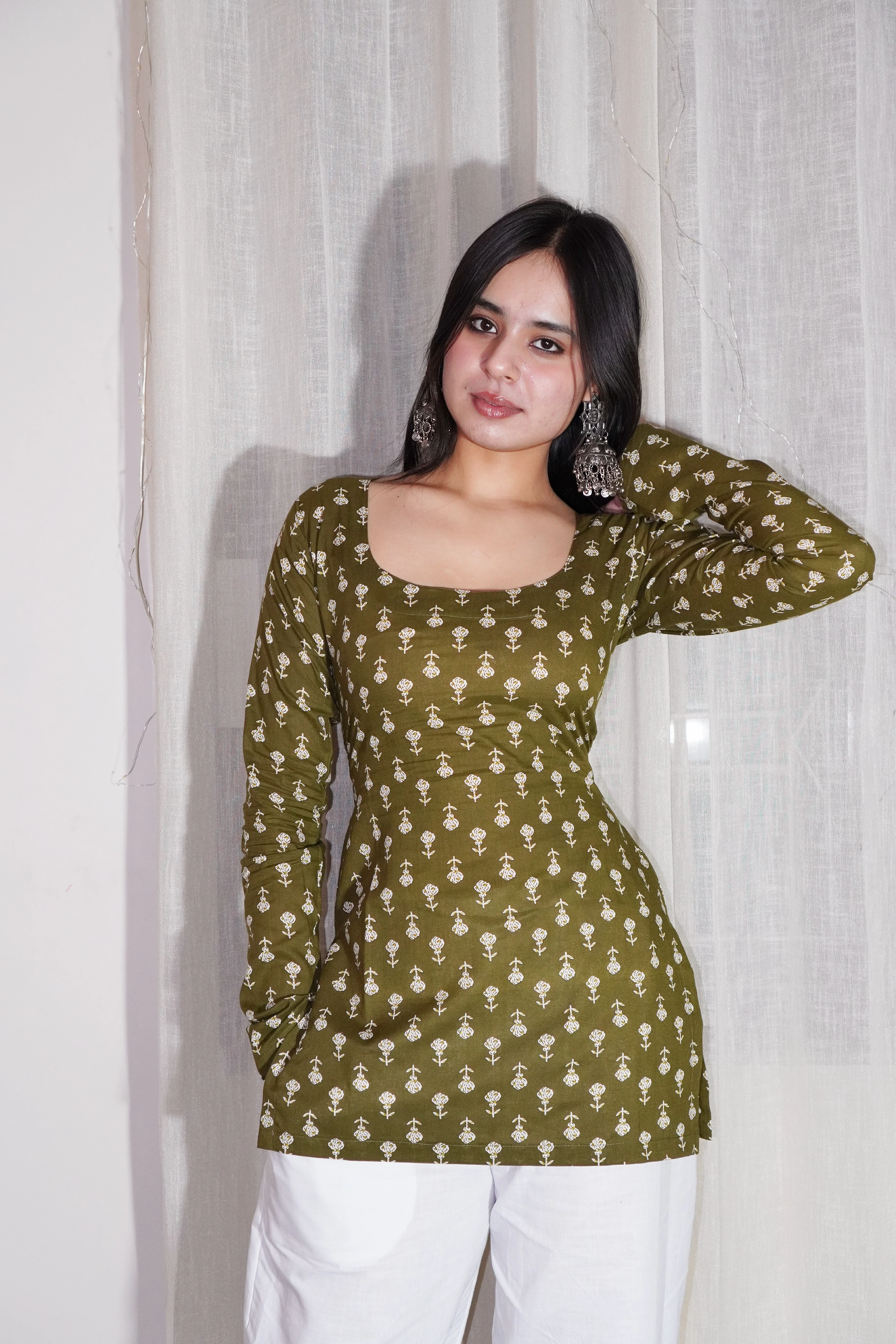 SAANU FULL SLEEVE CORSET KURTI - Image 2