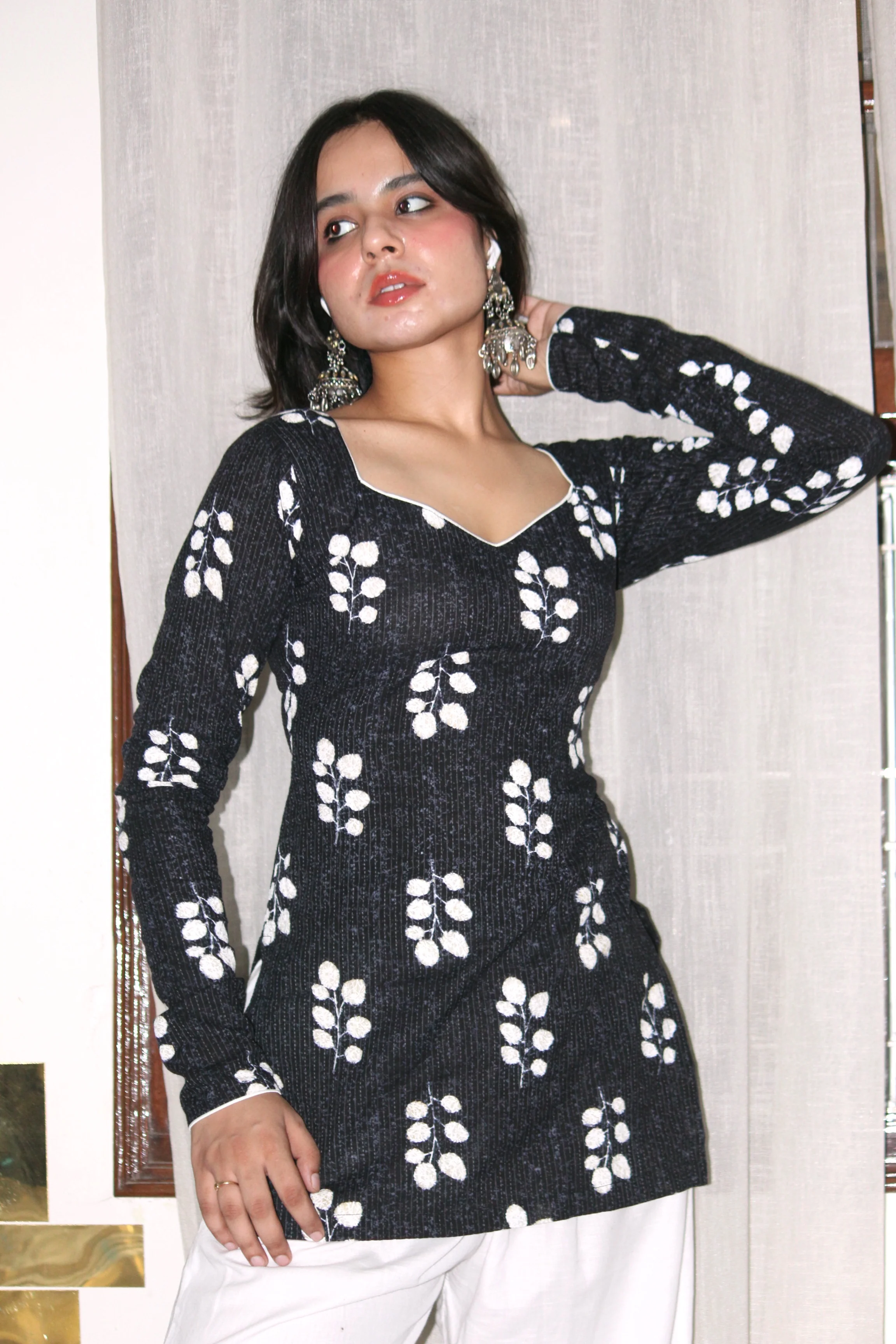 SEHAR FULL SLEEVE CORSET KURTI - Image 4