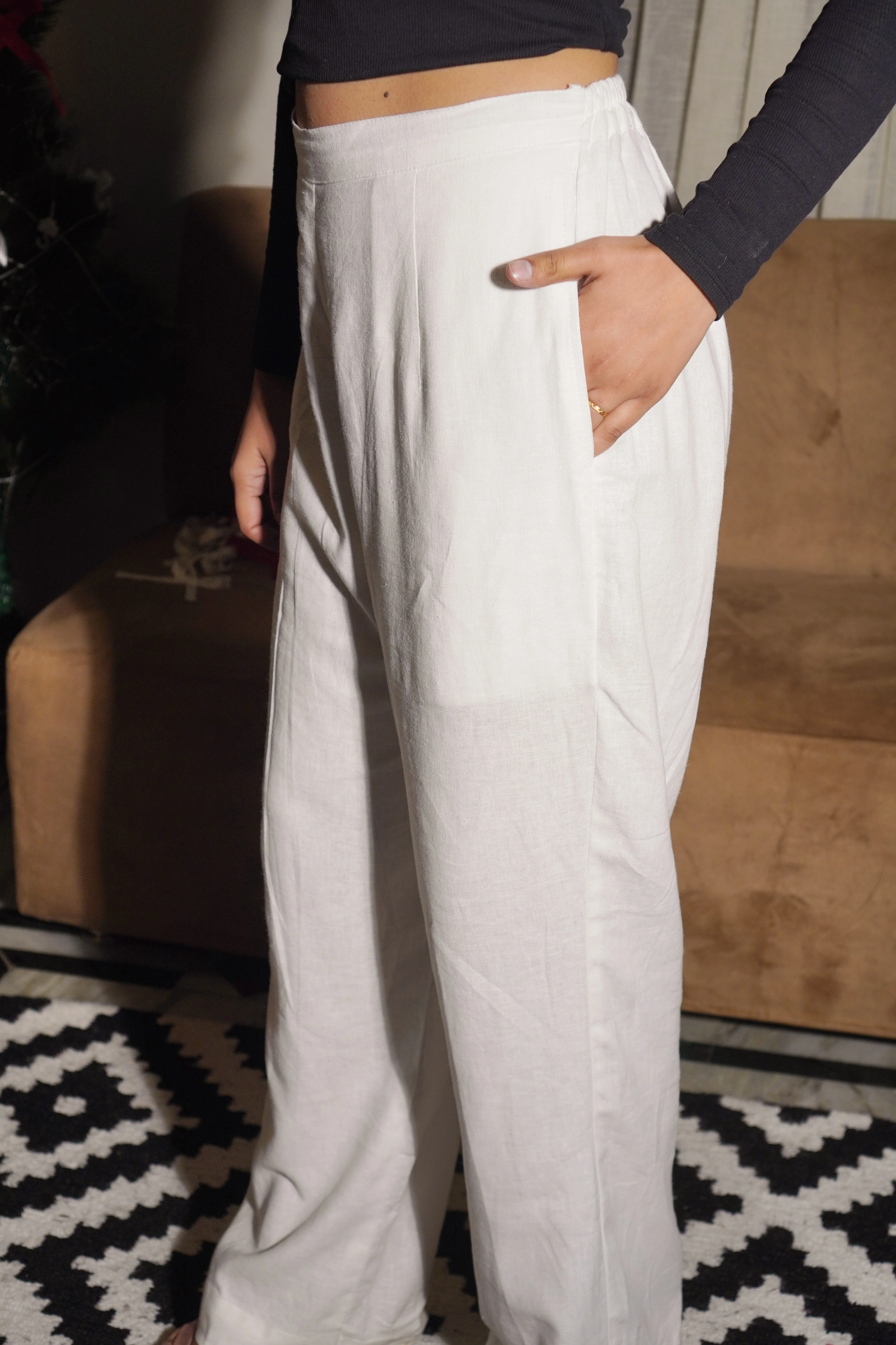 White wide leg linen pants - Image 3