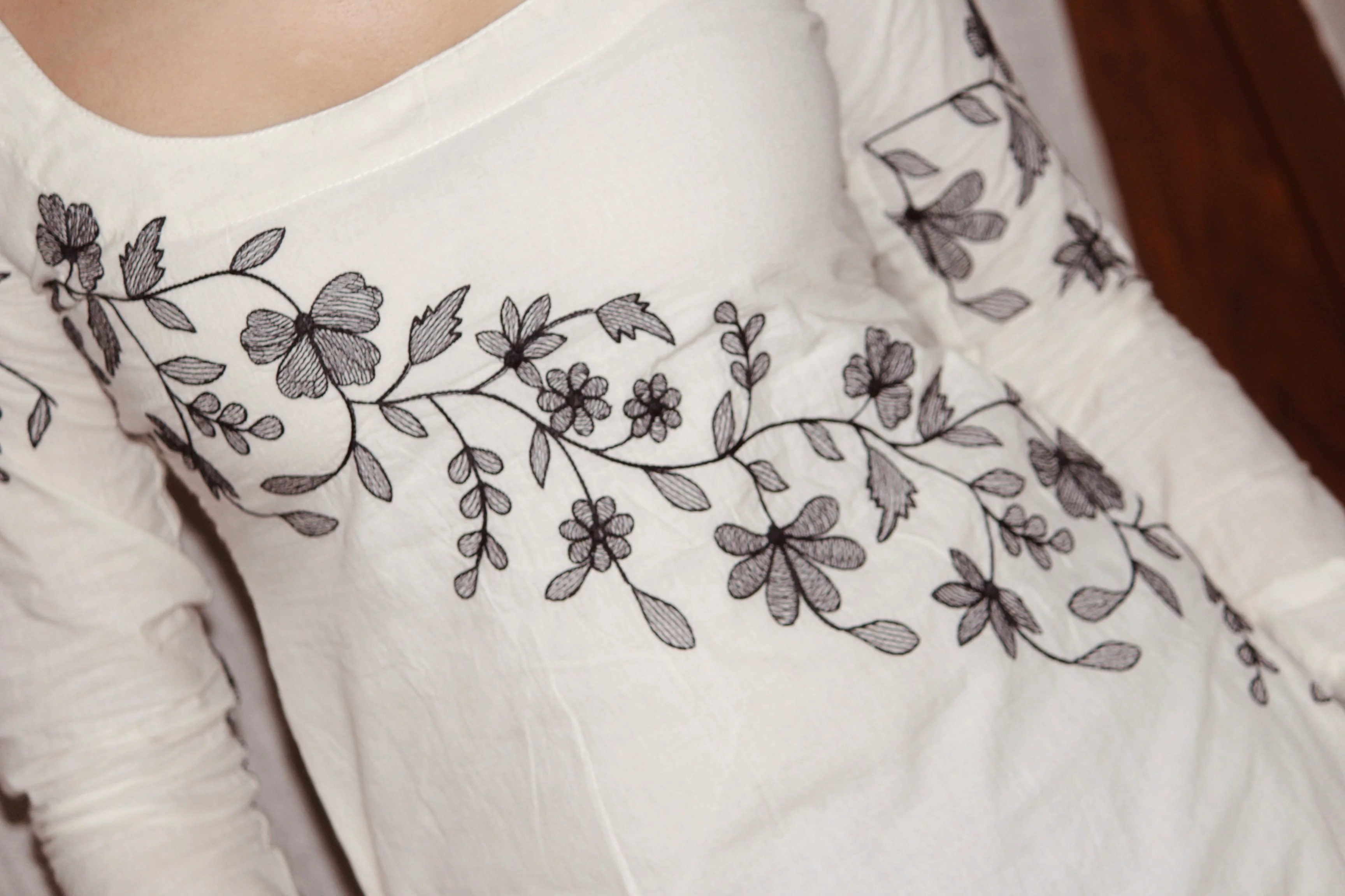 ZISHA DEEP BACK KURTI - Image 5